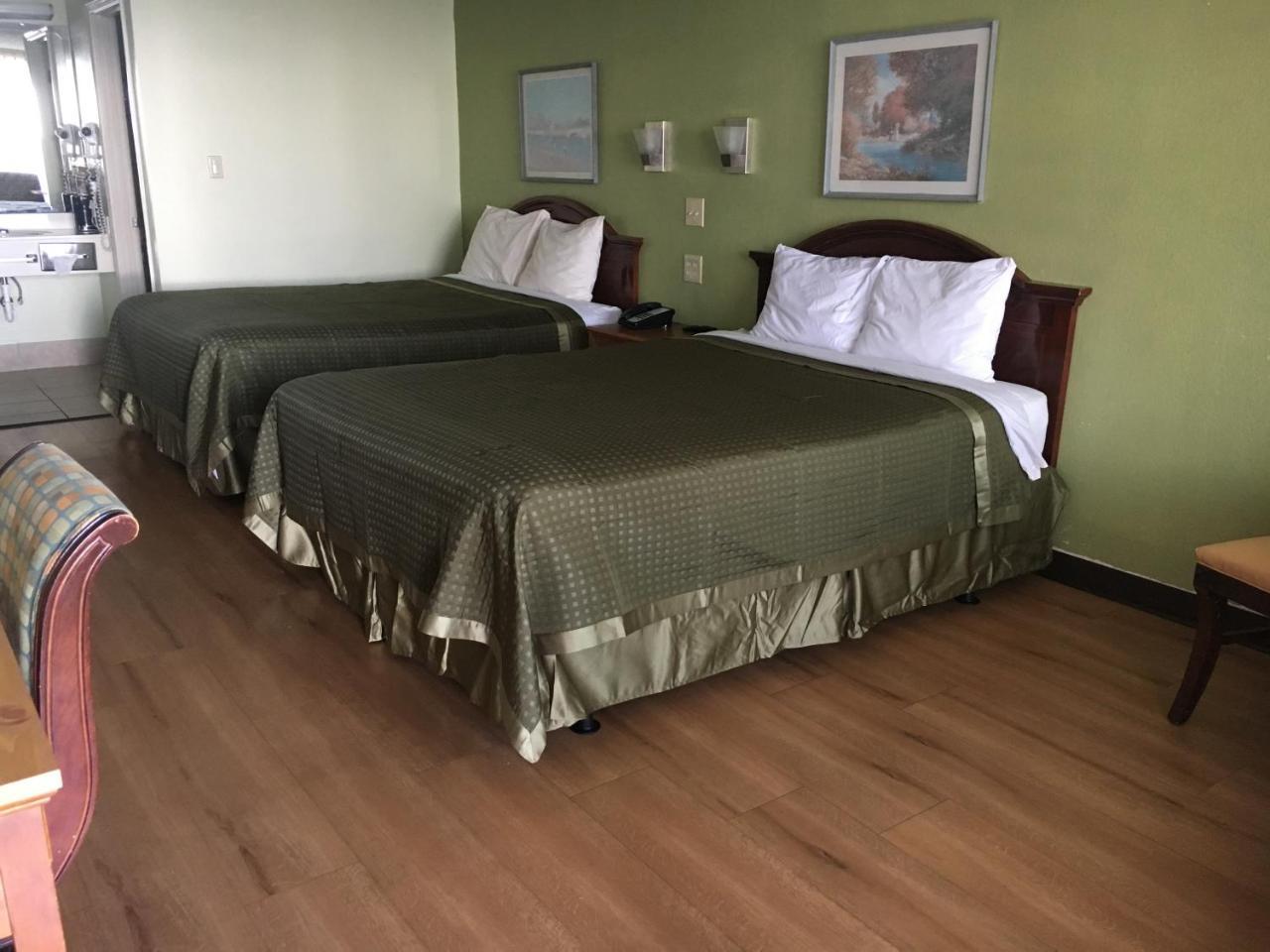 麦迪逊贝斯特威旅馆汽车旅馆 外观 照片